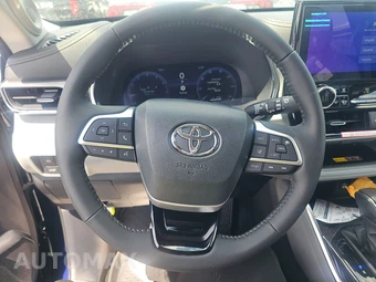 2026 Toyota Highlander Platinum - miniatura 16