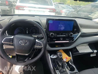 2026 Toyota Highlander Platinum - miniatura 17