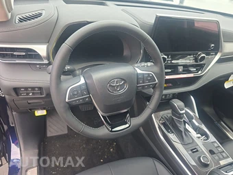 2026 Toyota Highlander Platinum - miniatura 16