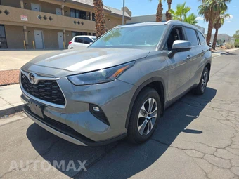 2026 Toyota Highlander XLE