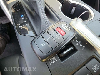 2026 Toyota Highlander XLE - miniatura 8