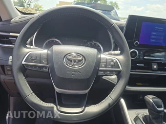 2026 Toyota Highlander XLE - miniatura 10