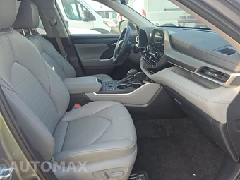 2026 Toyota Highlander XLE - miniatura 8