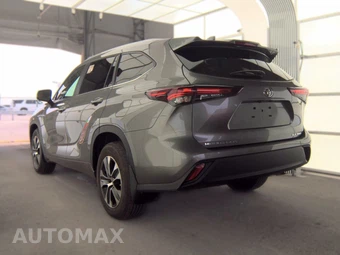 2026 Toyota Highlander XLE - miniatura 6