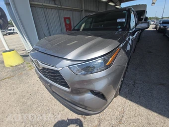 2026 Toyota Highlander XLE - car from the USA, Manheim Buy-Now listing at AUTOMAX