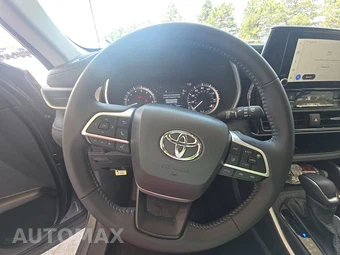 2026 Toyota Highlander XLE - miniatura 10