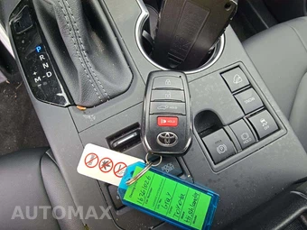 2026 Toyota Highlander XLE - miniatura 5