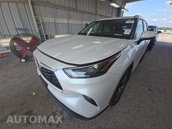 2026 Toyota Highlander XLE