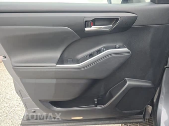 2026 Toyota Highlander XLE - miniatura 9
