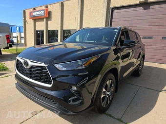 2026 Toyota Highlander XLE
