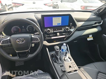 2026 Toyota Highlander XSE - miniatura 17