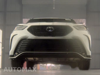 2026 Toyota Highlander XSE - miniatura 3