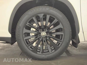 2026 Toyota Highlander XSE - miniatura 9