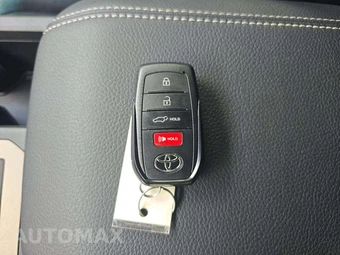 2026 Toyota Land Cruiser - miniatura 5