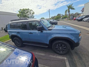 2026 Toyota Land Cruiser - miniatura 4