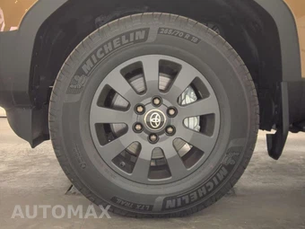 2026 Toyota Land Cruiser - miniatura 9