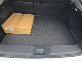 2026 Toyota Prius Plug-In Hybrid SE - miniatura 23