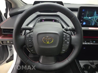 2026 Toyota Prius Plug-In Hybrid XSE - miniatura 10