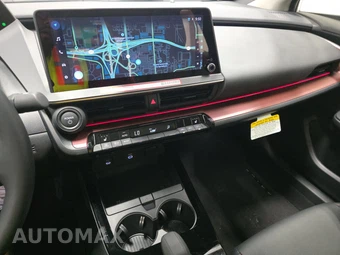 2026 Toyota Prius Plug-In Hybrid XSE - miniatura 11
