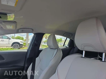 2026 Toyota Prius XLE - miniatura 8