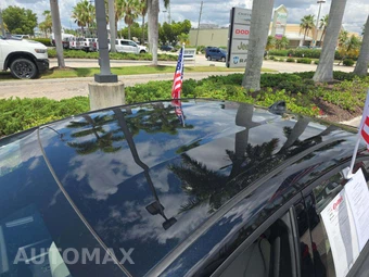 2026 Toyota Prius XLE - miniatura 9
