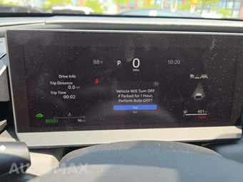 2026 Toyota RAV4 Hybrid LE - miniatura 9