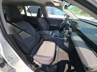 2026 Toyota RAV4 Hybrid LE - miniatura 18