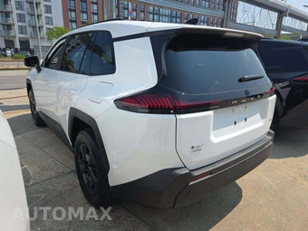 2026 Toyota RAV4 Hybrid LE - miniatura 2