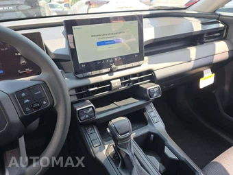 2026 Toyota RAV4 Hybrid LE - miniatura 10