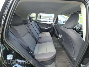 2026 Toyota RAV4 Hybrid LE - miniatura 16