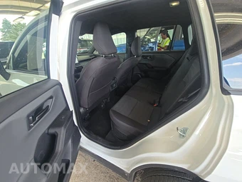 2026 Toyota RAV4 Hybrid SE - miniatura 13