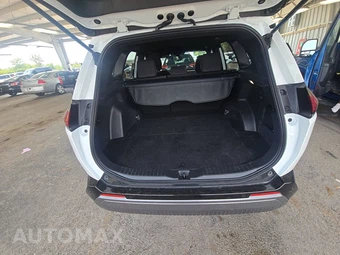 2026 Toyota RAV4 Hybrid SE - miniatura 16