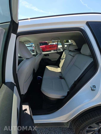 2026 Toyota RAV4 Hybrid XLE Premium - miniatura 10