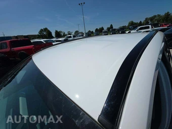 2026 Toyota RAV4 Hybrid XLE Premium - miniatura 9