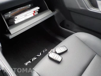 2026 Toyota RAV4 Hybrid XLE Premium - miniatura 28