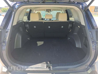 2026 Toyota RAV4 Hybrid XLE Premium - miniatura 11