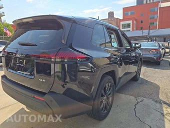 2026 Toyota RAV4 Hybrid XLE Premium - miniatura 3