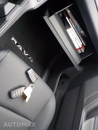 2026 Toyota RAV4 Hybrid XLE Premium - miniatura 25