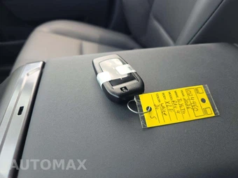 2026 Toyota RAV4 Hybrid XLE Premium - miniatura 8