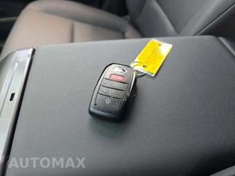 2026 Toyota RAV4 Hybrid XLE Premium - miniatura 8