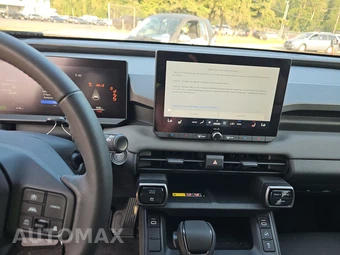 2026 Toyota RAV4 Hybrid XLE Premium - miniatura 11