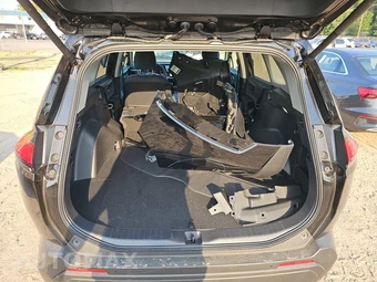 2026 Toyota RAV4 Hybrid XLE Premium - miniatura 16