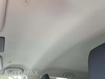 2026 Toyota RAV4 Hybrid XLE Premium - miniatura 8