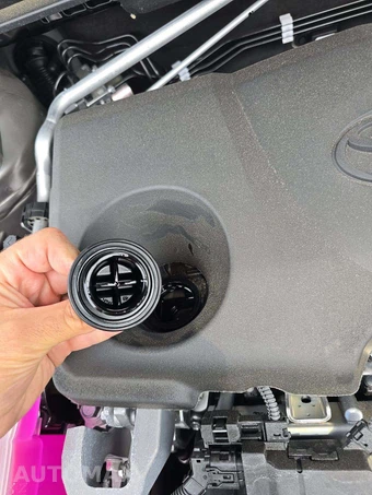 2026 Toyota RAV4 Hybrid XSE - miniatura 21