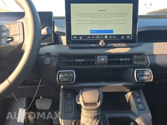 2026 Toyota RAV4 Plug-In Hybrid SE - miniatura 11