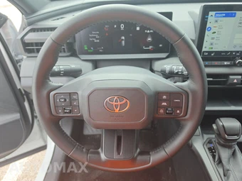 2026 Toyota RAV4 Plug-In Hybrid SE - miniatura 10