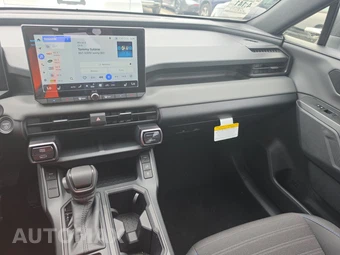 2026 Toyota RAV4 Plug-In Hybrid SE - miniatura 11