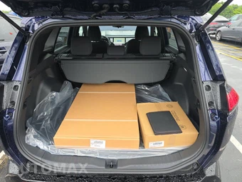 2026 Toyota RAV4 Plug-In Hybrid SE - miniatura 16