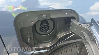 2026 Toyota RAV4 Plug-In Hybrid SE - miniatura 26