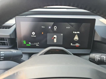 2026 Toyota RAV4 Plug-In Hybrid SE - miniatura 12